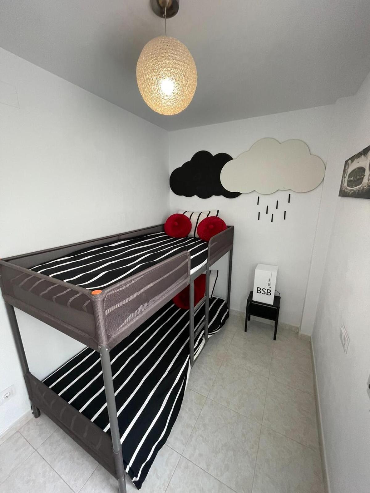 Ferienwohnung Vivalidays Yolanda Calella Exterior foto